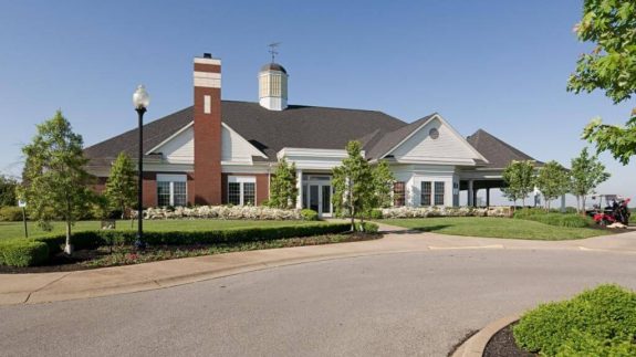 Cardinal Club Country Club – Clubhouse